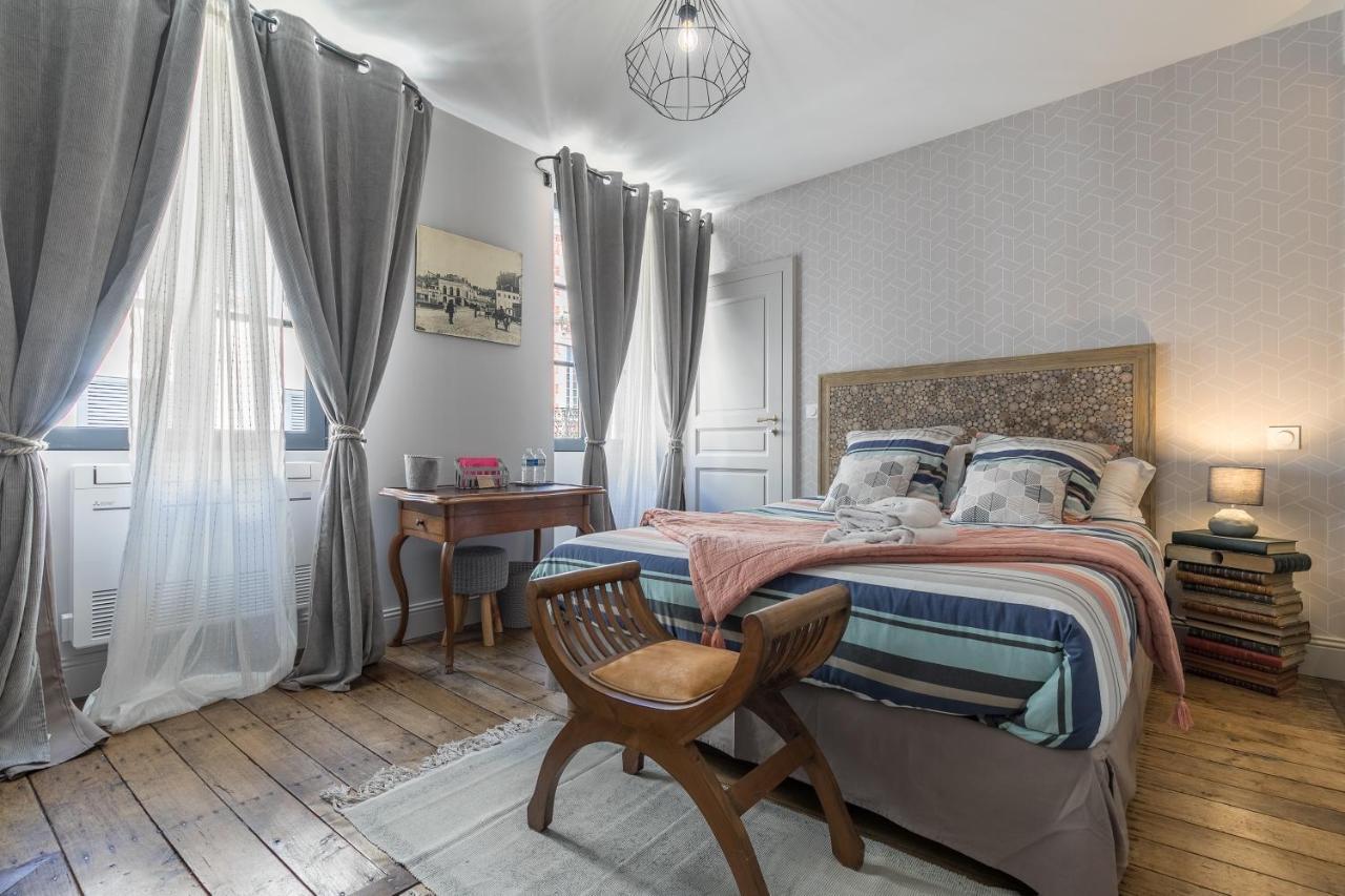 Bed and Breakfast Le Logis D'Augustin Мон-де-Марсан Экстерьер фото